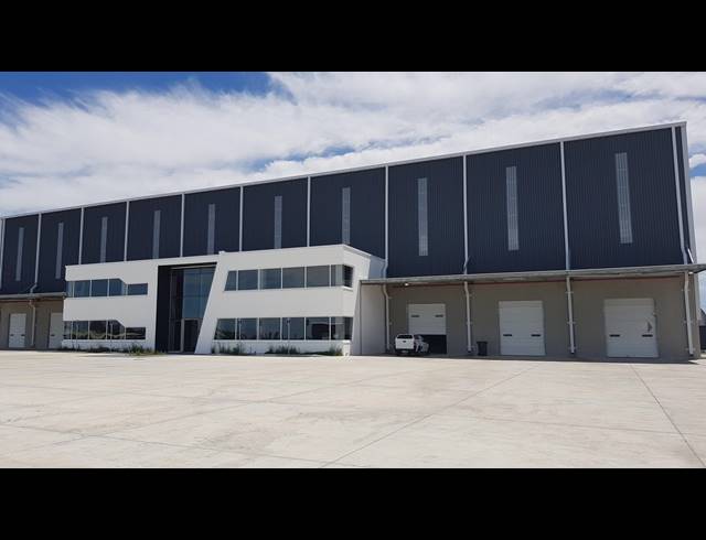 5,500M² WAREHOUSE TO LET IN BRACKENFELL INDUSTRIAL